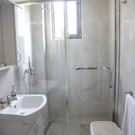 Apartment Azure Durrës