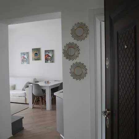 Azure Apartment Durrës